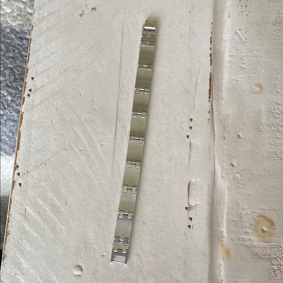 Men’s Silver Jewelry Bracelet with Interlocking Links - Picture 3 of 5